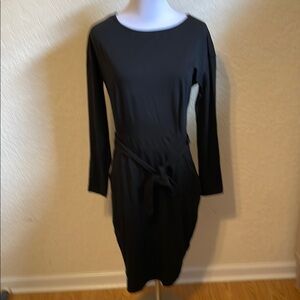 Black Long Sleeve Crew Neck Sheath Dress